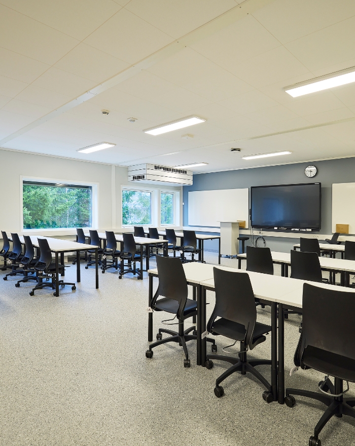 Rektor og prosjektleder i samtale