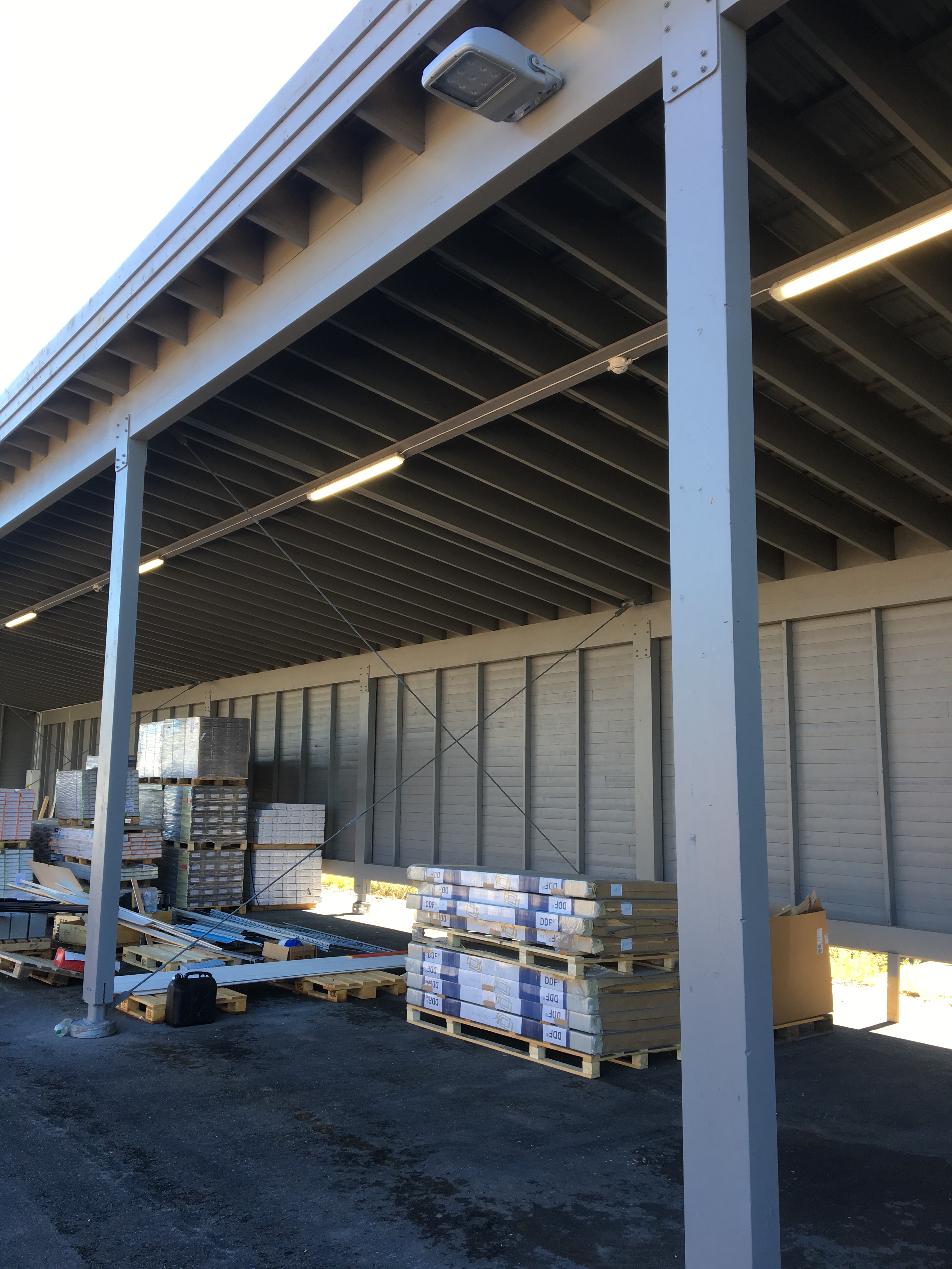 Lagerbygg hos Byggmakker Hønefoss