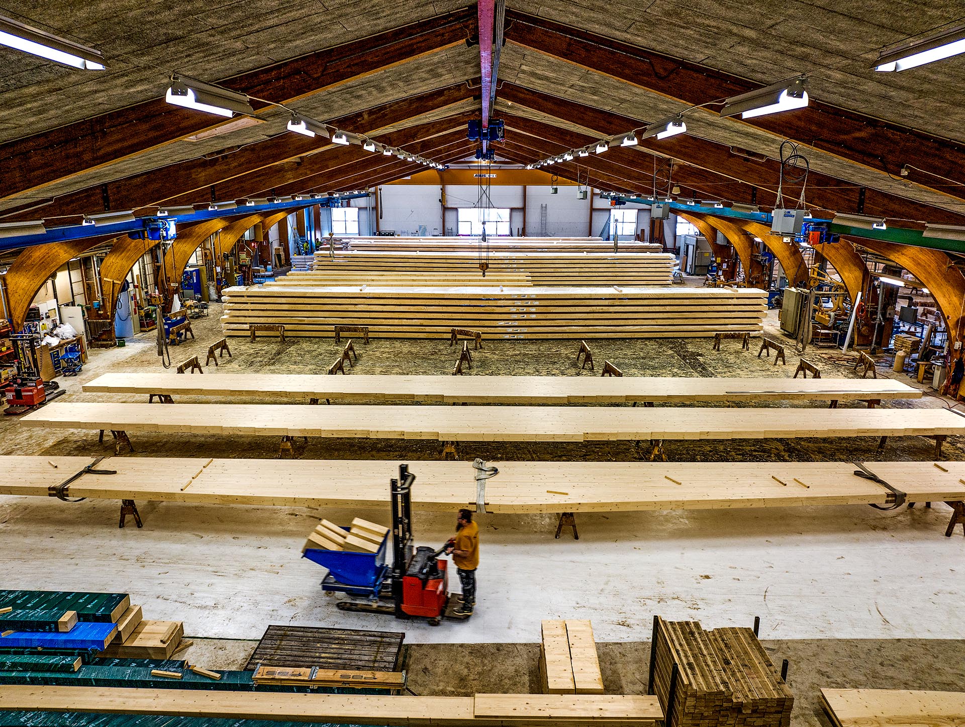 Limträ till lager- och logistikanläggning i trä