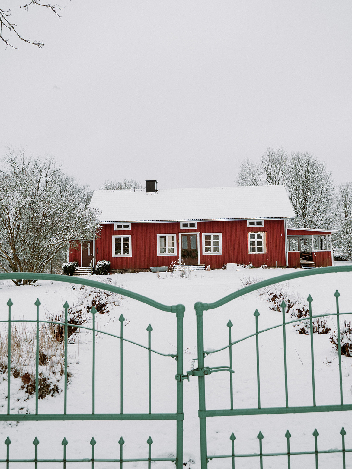 Inred med trä på tre olika sätt